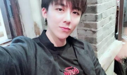 抖音吃瓜能爆料吗,揭秘娱乐圈幕后爆料风云